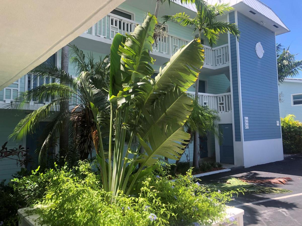 Dolphin Cove (Adults Only) Vila Freeport Exterior foto