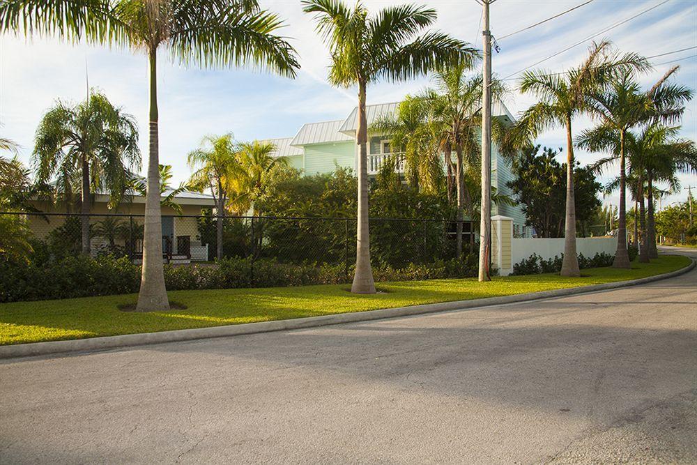 Dolphin Cove (Adults Only) Vila Freeport Exterior foto