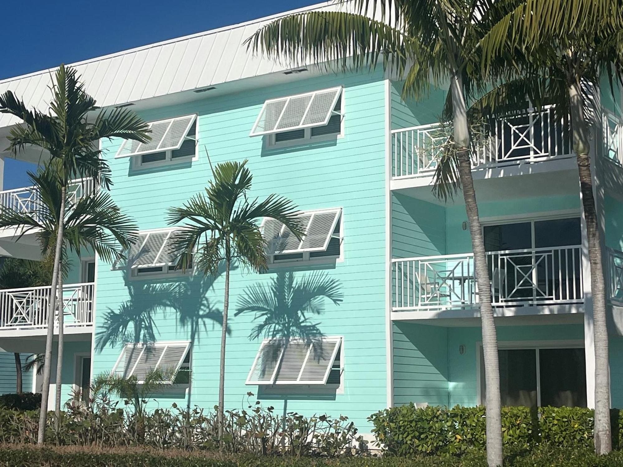 Dolphin Cove (Adults Only) Vila Freeport Exterior foto